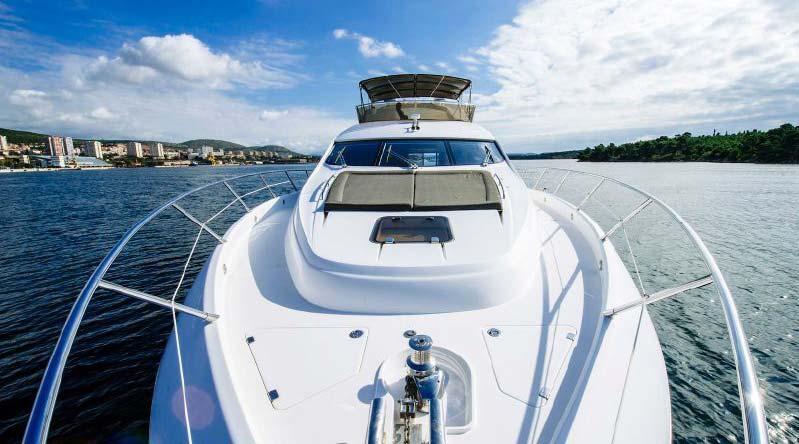 Sunseeker-003-luxury-yacht-hire-in-corfu