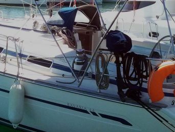 bavaria-44-yacht-hire-in-corfu