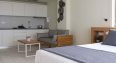 deluxe-room-kyma-05