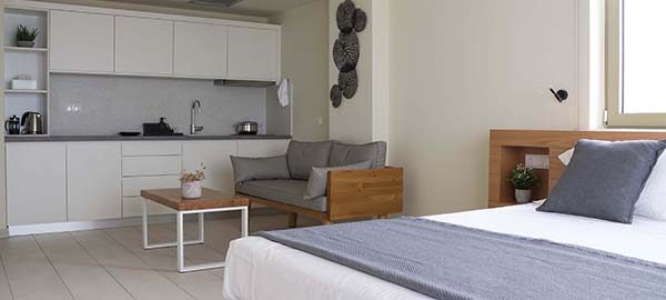 deluxe-room-kyma-05