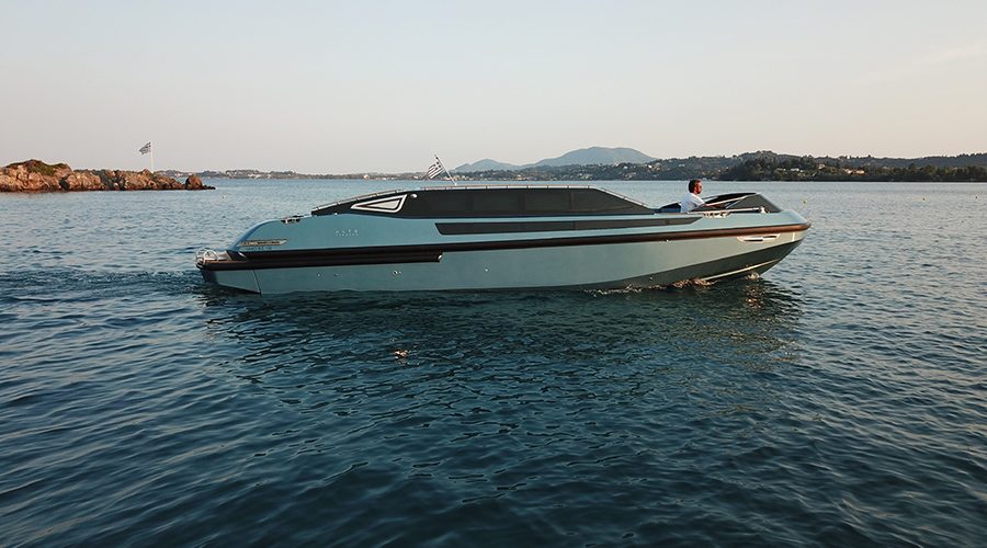 limo-speedboat-taxi-06