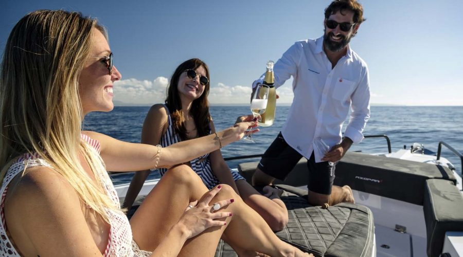 yacht-charter-corfu-traverso-axopar-37-vision-yachting-luxury-holidays-19