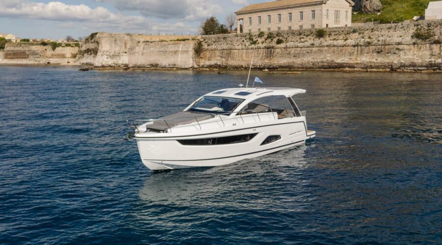 ioli-sealine-s390-04