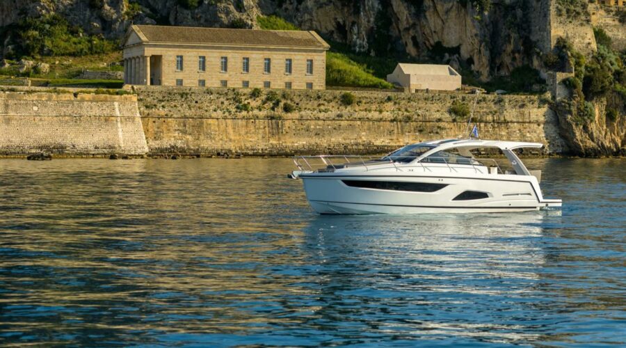 ioli-sealine-s390-05