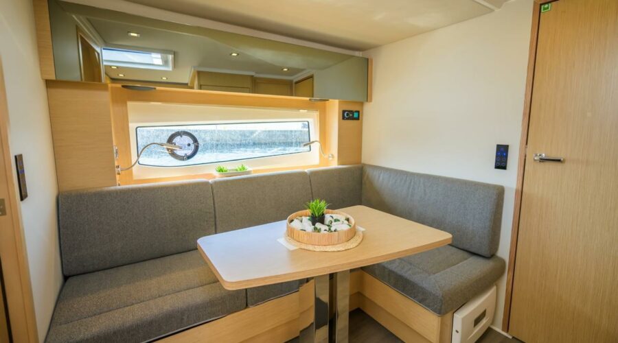 ioli-sealine-s390-09